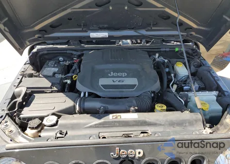 2016 Jeep Wrangler Unlimited Sport z USA, uszkodzony, nr VIN 1C4BJWDG9GL229477